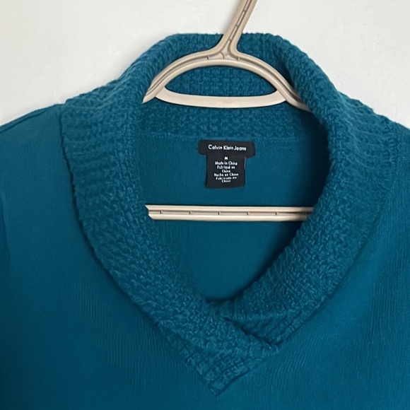 Calvin Klein Medium long sleeve blue/teal tunic - Picture 2 of 6